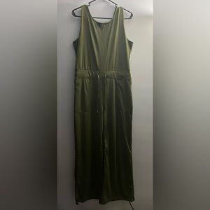 Brand New Never Worn Olive Green Jumper